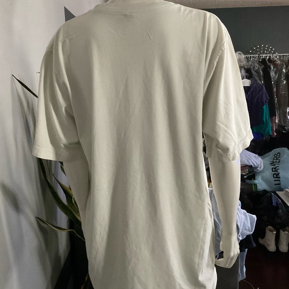 Kings of Leon “only by The Night “ concert tee. - Picture 4 of 4